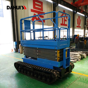 Piattaforma di Lavoro Aerea Elettrica Cingolata a Forbice da 12M per Pedoni, di Alta Qualità e a Buon Prezzo - Product Image 1