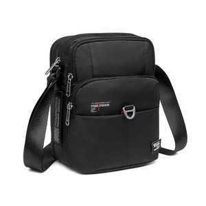 पुरुषों का फैशन वाटरप्रूफ बिजनेस क्रॉसबॉडी कंधे बैग ऑक्साइड कपड़े का सिक्का पर्स आकस्मिक यात्रा स्लिंग बैग चरित्र पैटर्न - Product Image 1