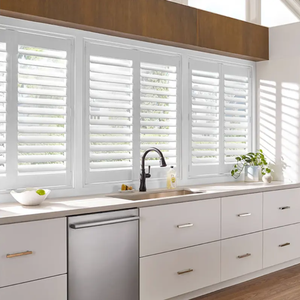 Volets en <span class=keywords><strong>PVC</strong></span> de style canadien, australien et anglais, volets coulissants pour <span class=keywords><strong>baie</strong></span> vitrée, en bois véritable, couleur blanche, volets à lamelles, volets de plantation - Product Image 4