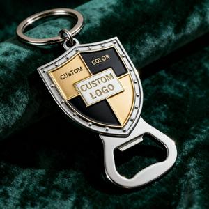 Tùy Chỉnh Gia Đình Biểu Tượng Lá Chắn Hình Dạng Mở Chai <span class=keywords><strong>Keychain</strong></span> Khắc Cá Nhân Màu Đen Vàng Men Danh Dự Mở Chai <span class=keywords><strong>Keychain</strong></span> - Product Image 2