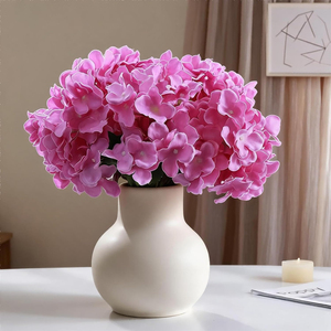 1 pièce de fleurs d'hortensia artificielles en soie, bouquets d'hortensia avec tiges pour centres de table, décoration de mariage, fête, Halloween - Product Image 1