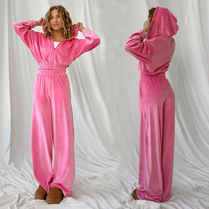 Conjunto de chándal de terciopelo para mujer al por mayor, sudadera corta con cremallera y <span class=keywords><strong>pantalones</strong></span> de pierna ancha, ropa de estar por casa para otoño/invierno, en stock - Product Image 2