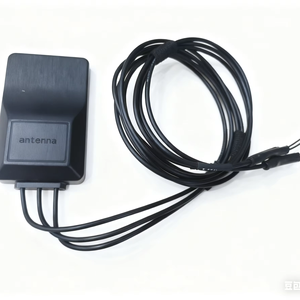 Интегрированная антенна 4-в-<span class=keywords><strong>1</strong></span> (GPS+4G+<span class=keywords><strong>WIFI</strong></span>); Компактный размер; Крепление на клей; Водонепроницаемость IP67; Материал ABS+PC; Керамическая антенна 25254; - Product Image 1