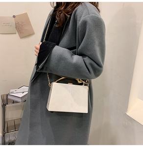 الأكثر مبيعاً حقائب نسائية من الأكريليك بلون رخامي متقاطعة مع الجسم للسيدات حقائب سهرة وسلاسل حقائب نسائية لحفلات الزفاف وحفلات الحفلات الموسيقية - Product Image 6