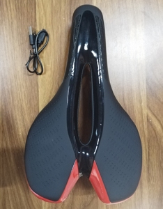 Yên Xe Đạp Kích Thước Thoải Mái OEM/ODM Có Đèn Hậu Đạp Xe An Toàn Vào Ban Đêm - Product Image 2