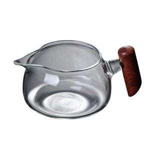 Dispensador de té de vidrio transparente con mango de madera, accesorio resistente al calor para la ceremonia del té Kung Fu - Product Image 3