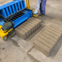 Machine à fabriquer des briques semi-automatique mobile RPT6-30 pour béton, machine à fabriquer des blocs creux de pavage