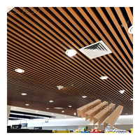 Panneau de plafond linéaire moderne en aluminium à lamelles, design de faux plafond pour centre commercial, restaurant, hall, hôtel, profilés métalliques suspendus