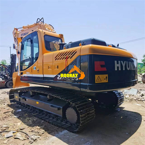 Excavatrice Hyundai 220LC-9S d'occasion, coréenne, 22 tonnes, modèle 2018, puissance 140 kW, capacité de la benne 1,1 m³ - Product Image 2