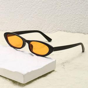 Lunettes de soleil rétro ovales œil de chat à petite monture pour femme, nouvelle mode tendance, idéales pour les séances photo urbaines haut de gamme, anti-UV - Product Image 1