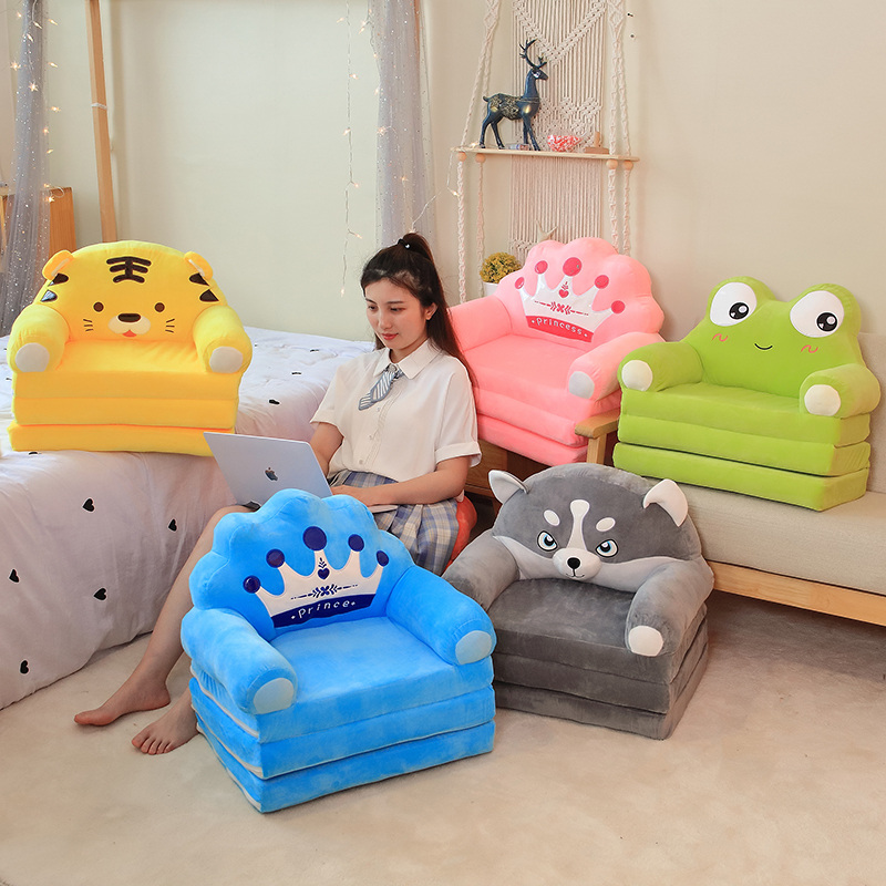 Ulax 2-in-1 Kinder Couch & Liege – Ausklappbar, Plüschstoff, Dino-Design Marineblau