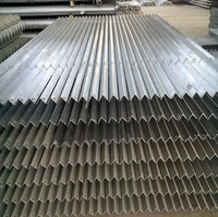 Acier perforé à angle égal de 40*40 mm pour l'assemblage sur site de rayonnages d'entrepôt de taille moyenne et petite