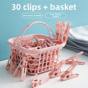 X527-1 30 pinces à linge coupe-vent en plastique pour sous-vêtements, chaussettes et couettes, avec paniers de rangement - Product Image 2