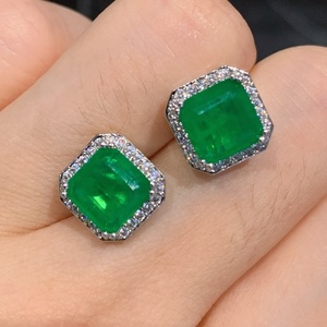 Wholesale Fashion Jewelry Eco-friendly Copper Princess Square Cut 8*8mm Green Zircon Minimal Square <b>Stud</b> Earring - Product Image 1