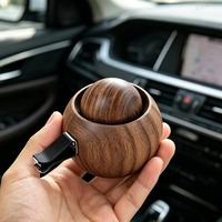 Diffuseur d'huiles essentielles en bois de 8 ml au parfum naturel de rose pour voiture - Design sphérique, décoration, désodorisant, sans alimentation électrique