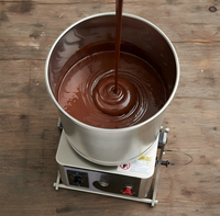 Machine multifonctionnelle pour le broyage du cacao, le raffinage du chocolat, la préparation de mélanges à base de fèves de cacao, de noix, de sésame et de sauces chocolatées
