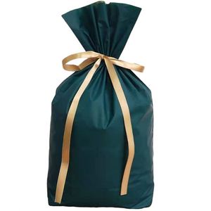 Bolsa de Regalo Navideña de Plástico Verde Tejido de PP para Damas y Niños, para Empacar Leche, Comida para Mascotas, Gelatina, Alimentos Enlatados, Decoración para Fiestas - Product Image 1