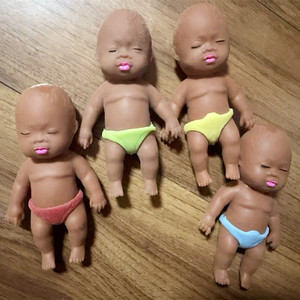 ตุ๊กตาบีบคลายเครียดแบบข้ามพรมแดน ของเล่นบีบคลายเครียดแบบคืนตัวช้า ลูกบอลทรายระบายอารมณ์ ลาล่า เลอ ของเล่นบีบคลายเครียด ตุ๊กตาสีดำ - Product Image 2