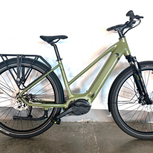 <span class=keywords><strong>Bici</strong></span> <span class=keywords><strong>da</strong></span> strada stile germania 250W <span class=keywords><strong>bici</strong></span> <span class=keywords><strong>elettrica</strong></span> Mid Drive 28 pollici passo attraverso 48V bicicletta <span class=keywords><strong>elettrica</strong></span> 80KM a lungo raggio <span class=keywords><strong>bici</strong></span> <span class=keywords><strong>da</strong></span> Trekking - Product Image 1