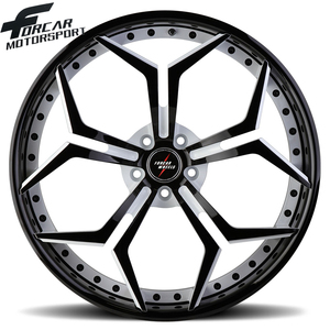 Jantes de voiture de course légères et performantes, fabriquées par moulage et forgeage par formage à flux - Product Image 1