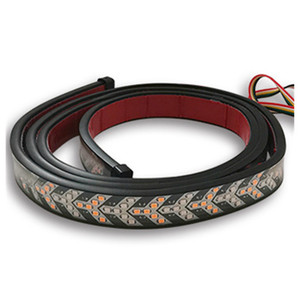 Luces traseras de coche con tiras de luz fluidas, intermitentes en forma de flecha y espiga, y luces de advertencia de freno para camionetas. - Product Image 5