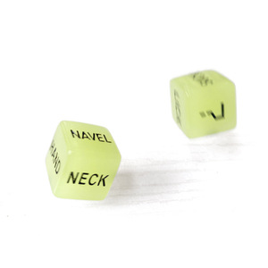 Dados eróticos 2 en 1 <span class=keywords><strong>de</strong></span> buena calidad con letras en inglés grabadas, dados divertidos para parejas, dados <span class=keywords><strong>de</strong></span> amor con posturas <span class=keywords><strong>sexuales</strong></span>, juguetes <span class=keywords><strong>sexuales</strong></span> - Product Image 6