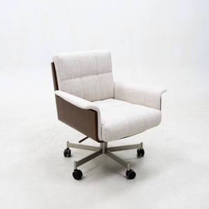 Silla Minimalista de Metal, Silla Giratoria de Cuero, Silla de Salón Deslizante |   Silla Ejecutiva de Lujo para Sala de Estar, Dormitorio, Villa, Hotel, Penthouse - Product Image 5