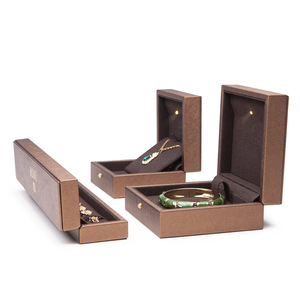 Caja de Joyería con Luz LED, Caja de Joyería de Marca, Admite Personalización, Caja de Joyería de Varios Tamaños con Múltiples Especificaciones - Product Image 3