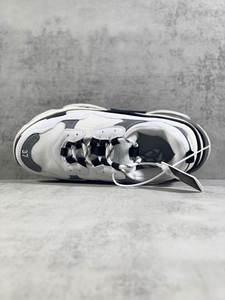 Calzado Deportivo de Diseño Clásico y Lujoso, Ligero, con Malla Transpirable y Amortiguación, para Hombre y Mujer, Zapatos para Caminar a la Moda - Product Image 2