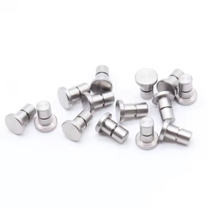 Remaches de Cabeza Plana Pulidos de Acero Inoxidable, Cobre y Aluminio de Alta Resistencia Personalizados en China - Product Image 1
