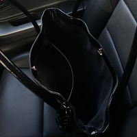 Sac fourre-tout en PU en forme de cœur 2026 pour femme, grande capacité, léger, avec doublure en polyester, pour le travail et l'usage quotidien