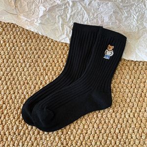 Chaussettes pour bébé en tricot à rayures de dessin animé élégantes pour enfants, nouveau style printemps 2025 pour garçon - Product Image 4
