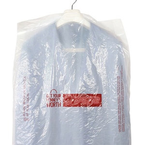 Sac de vêtement imprimé personnalisé blanc de haute qualité sac à roulettes en plastique pour le nettoyage à sec - Product Image 1