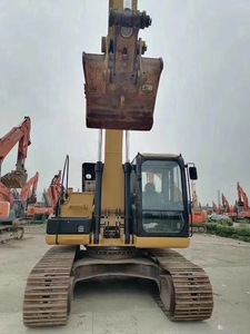 รถขุดตีนตะขาบ CAT 320D2 สภาพดี มือสอง พร้อมบุ้งกี๋ขุด ชั่วโมงการทำงานต่ำ - Product Image 2
