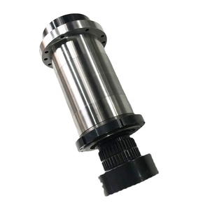Mandril Hidráulico Manual A2-8, Diámetro del Orificio Pasante de 86 mm y 100 mm, Husillo de Torneado Accionado por Correa - Product Image 1
