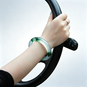 Brazalete de Jade de Cuarzo Natural para Mujer, con Patrón de Flores Azules, Brazalete de Tres Secciones con Flores Flotantes - Product Image 3