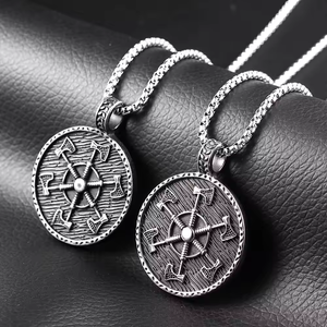 पुरुषों के लिए स्टेनलेस स्टील एमुलेट वाइकिंग ज्वेलरी पेरुन एक्सिस पेंडेंट नेकलेस - Product Image 3