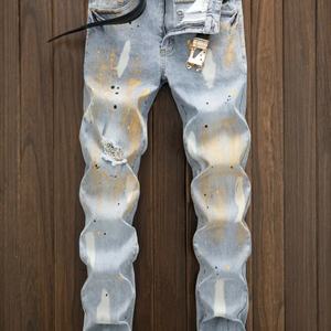 Jeans en denim bleu pour homme, taille mi-haute, style décontracté, coupe droite, déchirés, techniques de lavage, mode streetwear pour la saison d'automne - Product Image 1