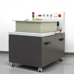 Machine de polissage et de lavage magnétique pour pièces en acier au carbone/pièces en aluminium CNC/pièces estampées CE - Product Image 3