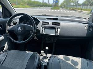 Venta al por Mayor de Vehículos Usados <span class=keywords><strong>Suzuki</strong></span> Swift Personalizados, Automáticos, Baratos, con Descuento, de <span class=keywords><strong>Segunda</strong></span> <span class=keywords><strong>Mano</strong></span>, con Volante a la Izquierda - Product Image 6