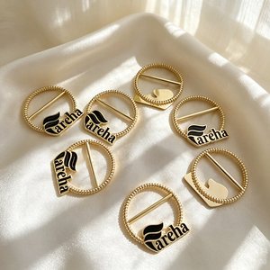 Anillo Circular de Metal Esmaltado para Bufanda, Broche Personalizado con Logotipo de Marca de Lujo para Accesorios de Bufanda - Product Image 3