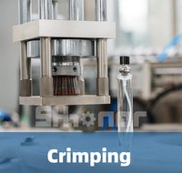 Machine de remplissage et de capsulage rotative entièrement automatique de haute précision pour flacons d'échantillons sous vide de 10 ml, idéale pour les parfums et produits chimiques.