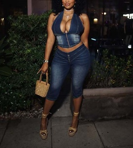 2025 nouveau bleu mode Stretch Denim deux pièces ensembles femmes fermeture éclair sans manches haut court et Shorts tenues - Product Image 6
