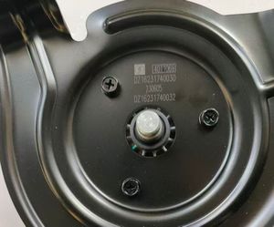 Shacman Delong X6000 pezzi di ricambio per camion motore tergicristallo DZ16231740031 dz1623400310 DZ162317400312 - Product Image 4