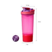 Bouteille de mélange de protéines de sport en plastique fantaisie transparente portable avec infuseur à thé personnalisé de 600 ml avec poignée