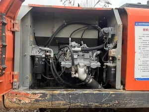 Excavatrice d'occasion Hitachi ZX210-5G ZX210-3 ZX210-3G en excellent état, cabine confortable, polyvalente, godet de 0,91 m, puissance de 122 kW - Product Image 5