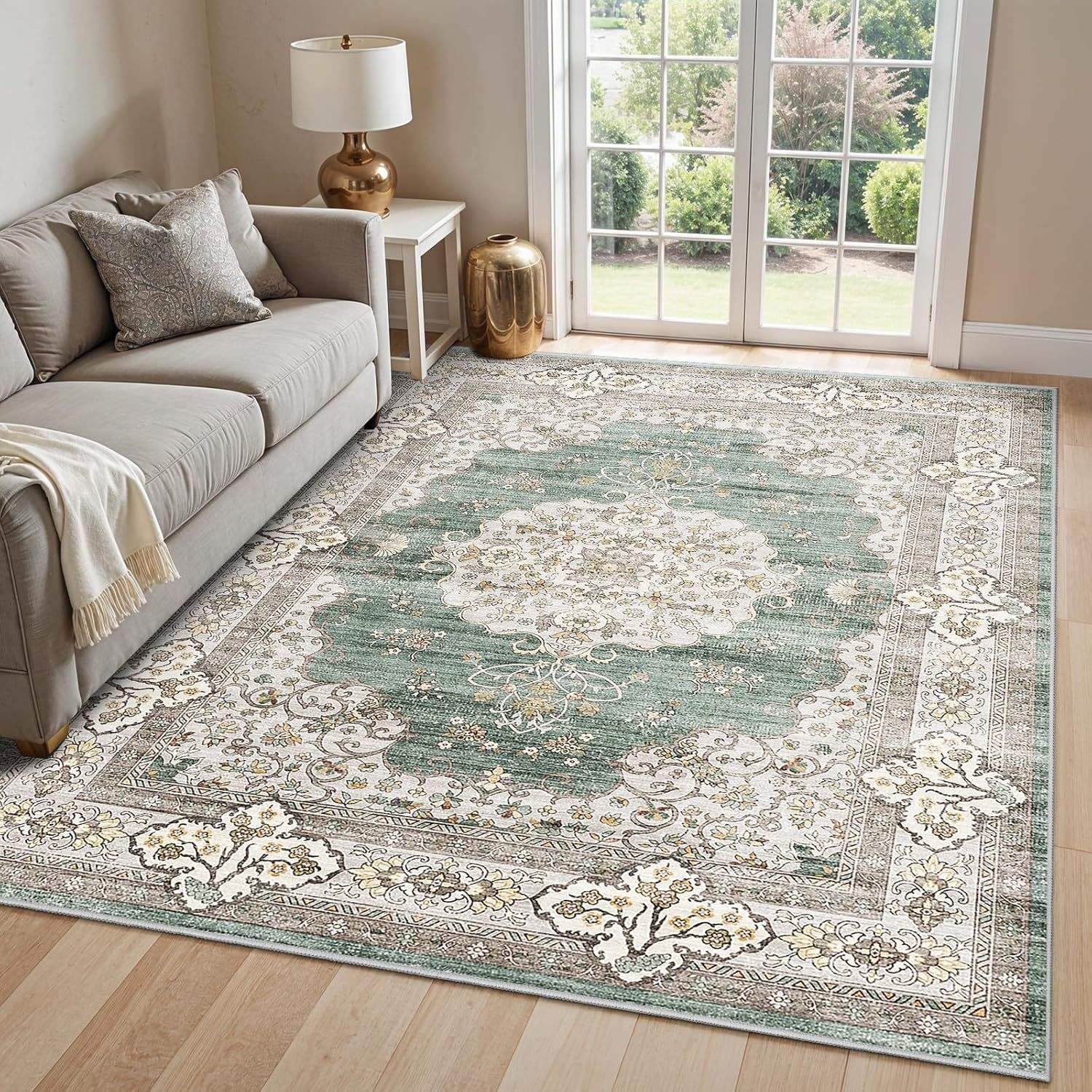 BYT—หรูหราราคาจับต้องได้ 1