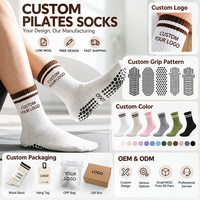 Chaussettes de Pilates personnalisées antidérapantes pour femmes, chaussettes de Pilates en tricot brodé, chaussettes de Pilates antidérapantes personnalisées