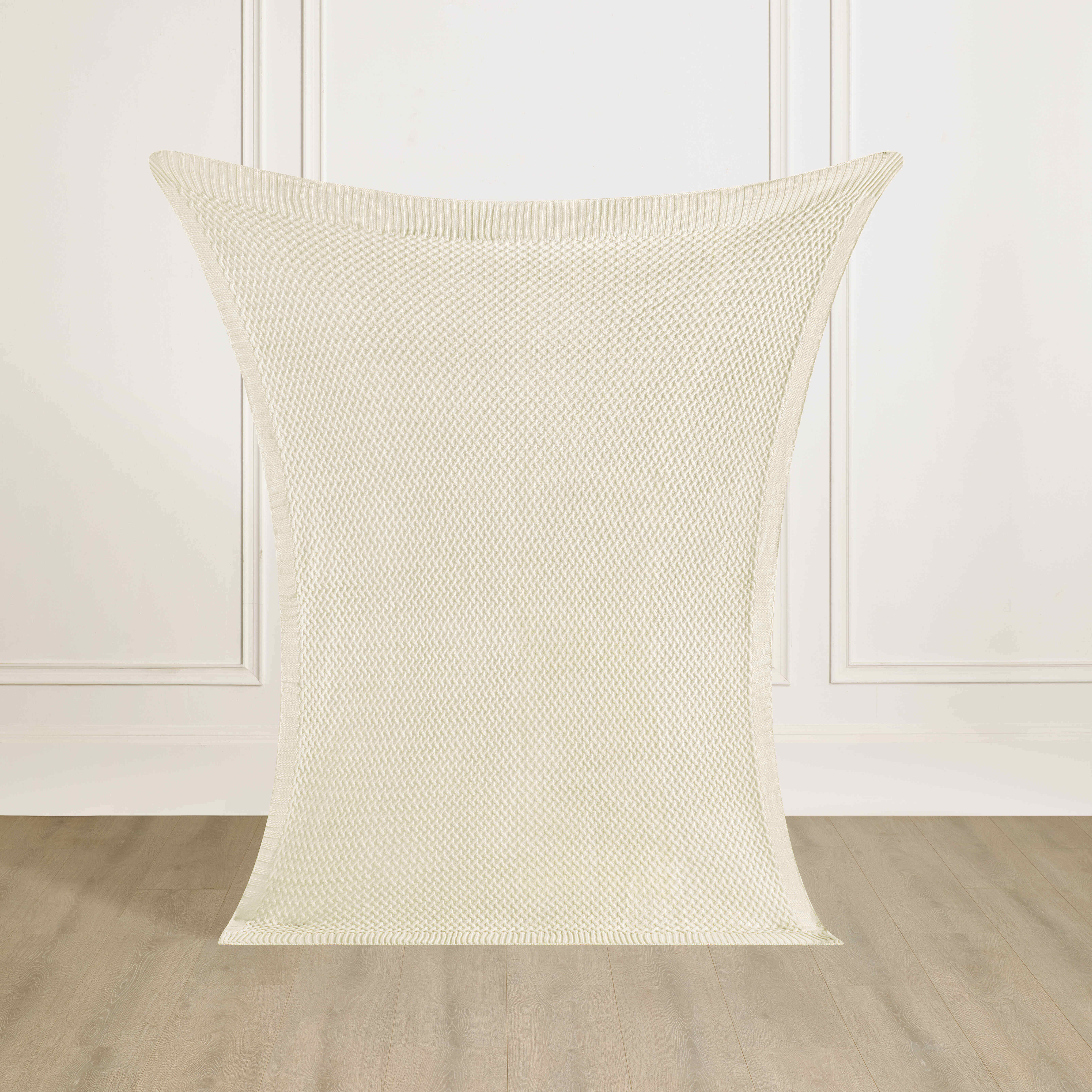 comme le montre la figure