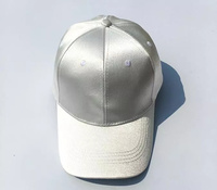 Suministro de fábrica china, precio barato brillante, diseño de bordado de Color personalizado a granel, gorras de béisbol de satén de 6 paneles
